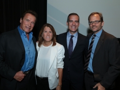 Schwarzenegger and Garcetti Inspire Crowd With Confidence In Continued US Environmental Leadership
