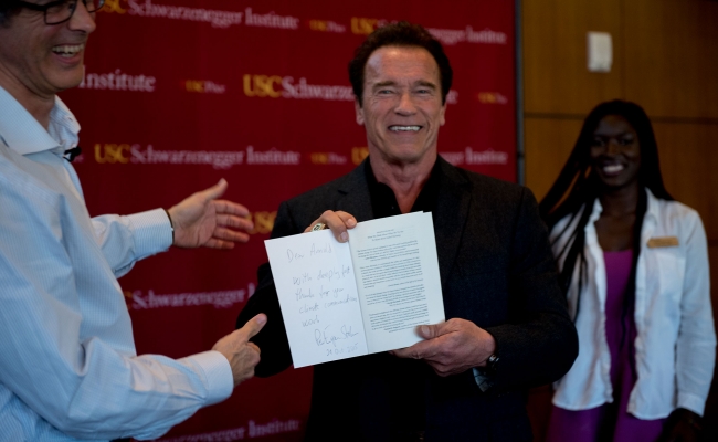 Dr. Per Espen Stoknes and Governor Arnold Schwarzenegger