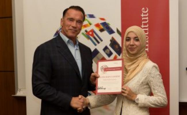 Governor Schwarzenegger Honors Students