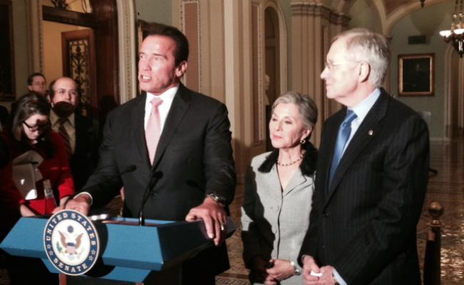 Press Conference in the US Senate with Schwarzenegger, Majority leader Reid and Senator Boxer